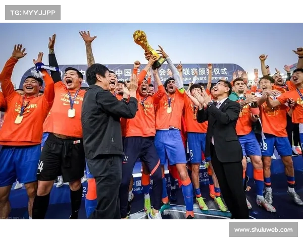 拉坦齐奥坚定信心：团结一心必定迎来丰收赛季